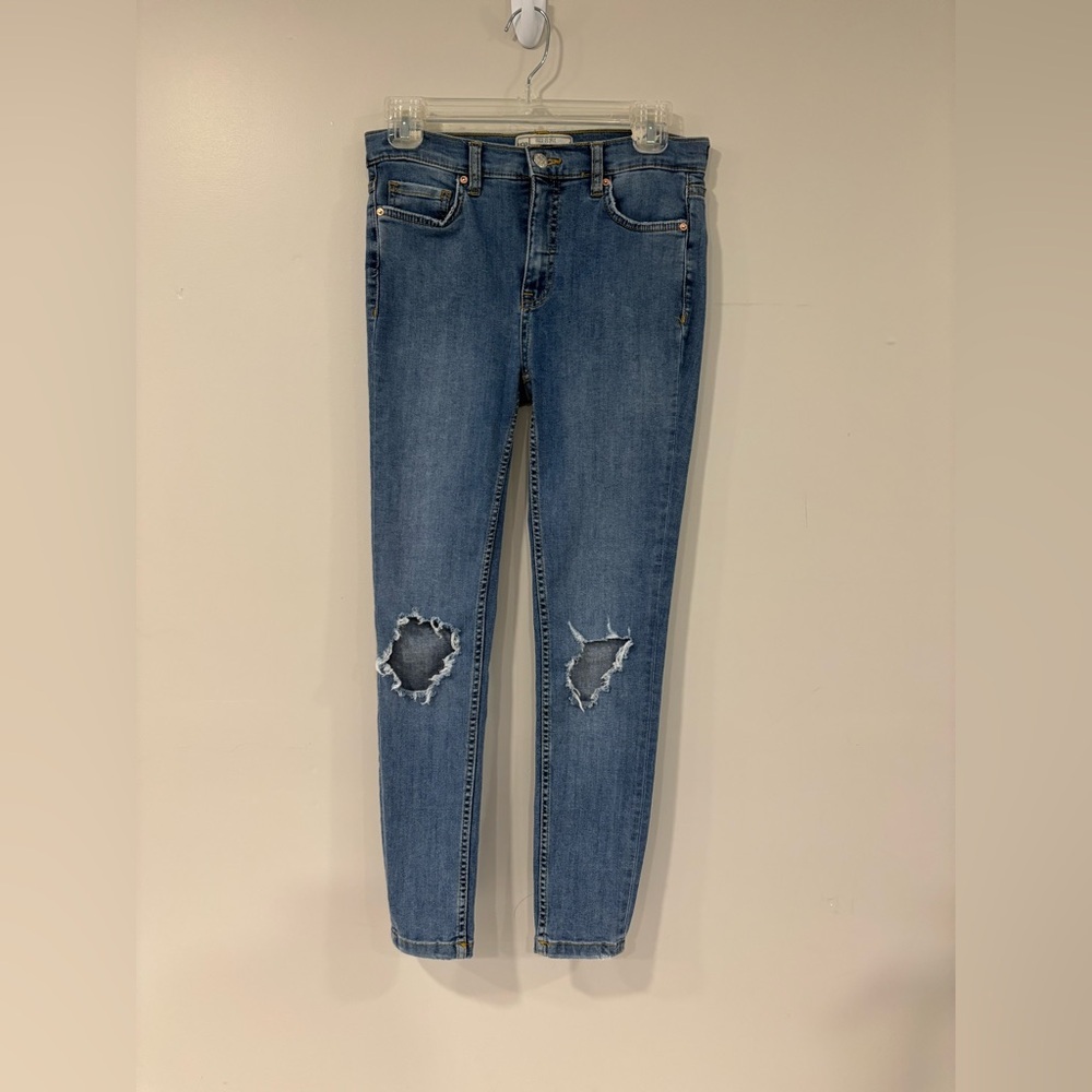 Free People Blue Ripped Ankle Jeans Size 26